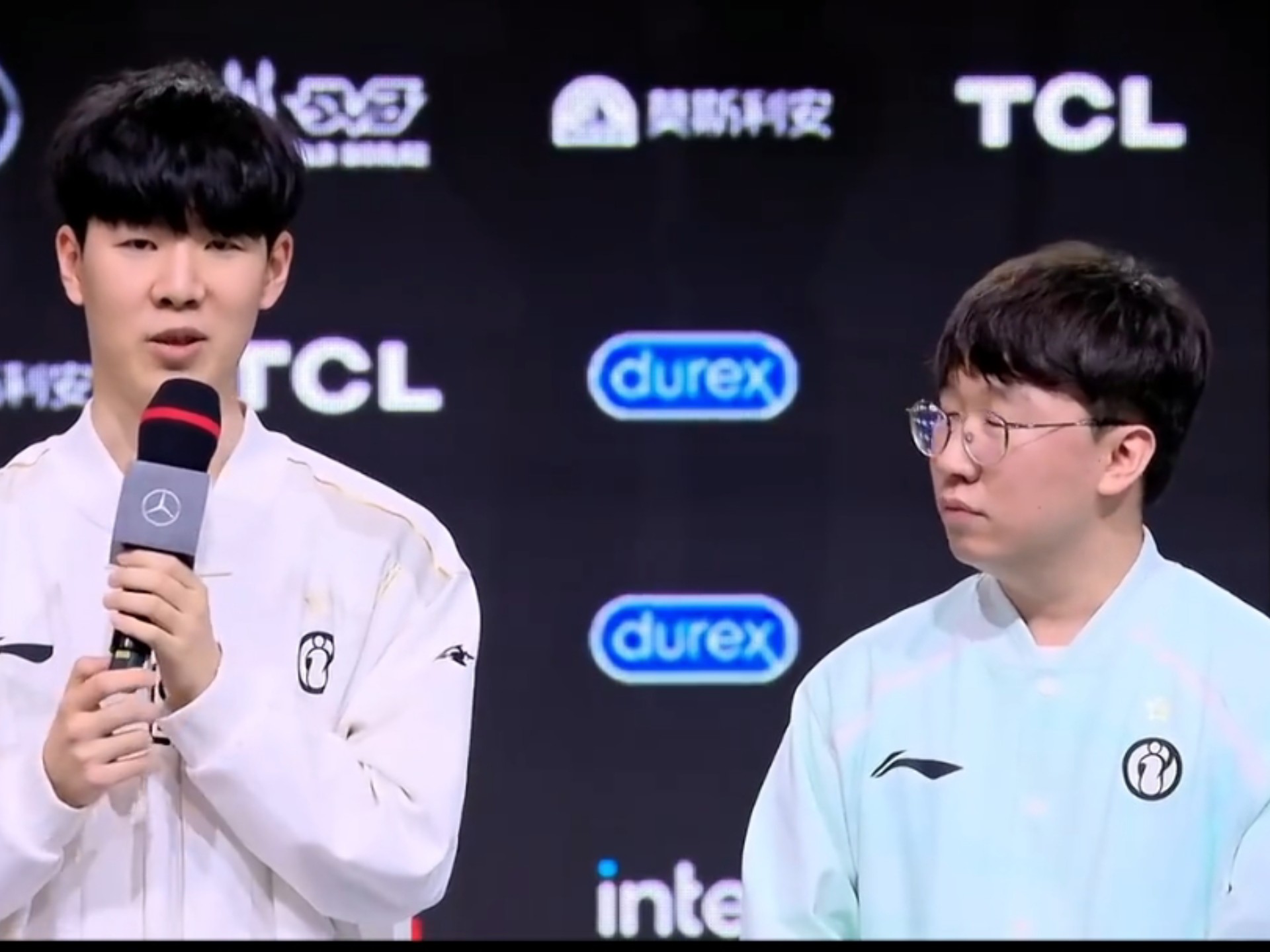  TheShy关键节点赛况扑朔迷离，DWG带队取胜！